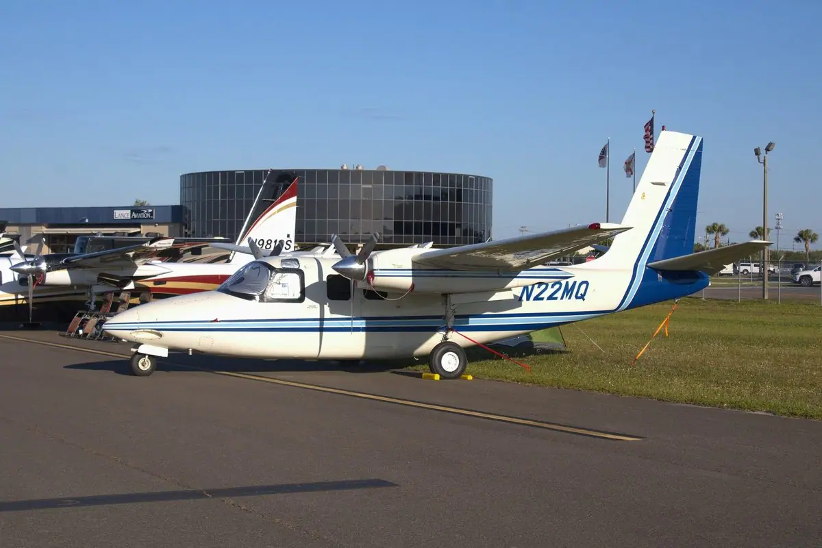 Aero Commander 500 / Shrike photo 2