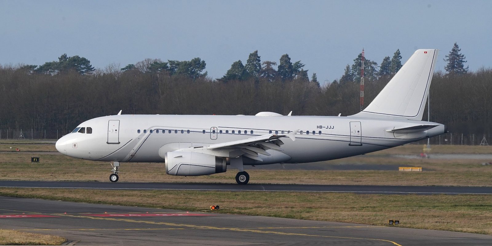 Airbus ACJ319 flown by K5-Aviation