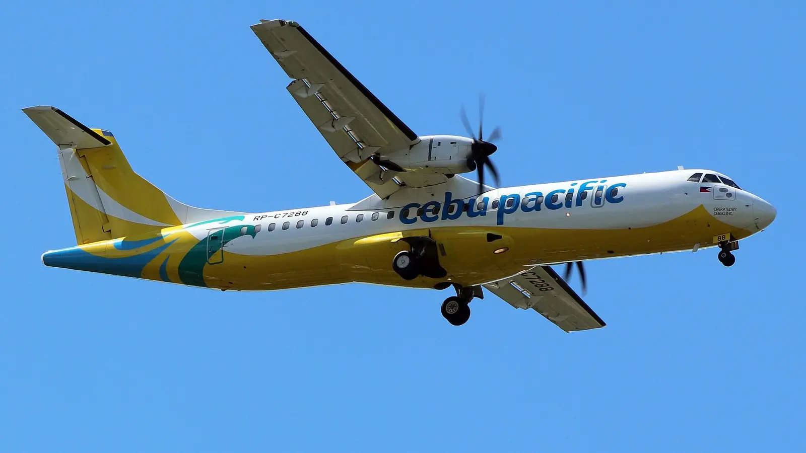 ATR 72 photo 2