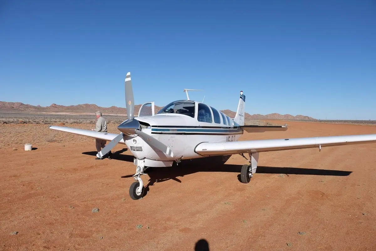 Beechcraft Bonanza photo 3