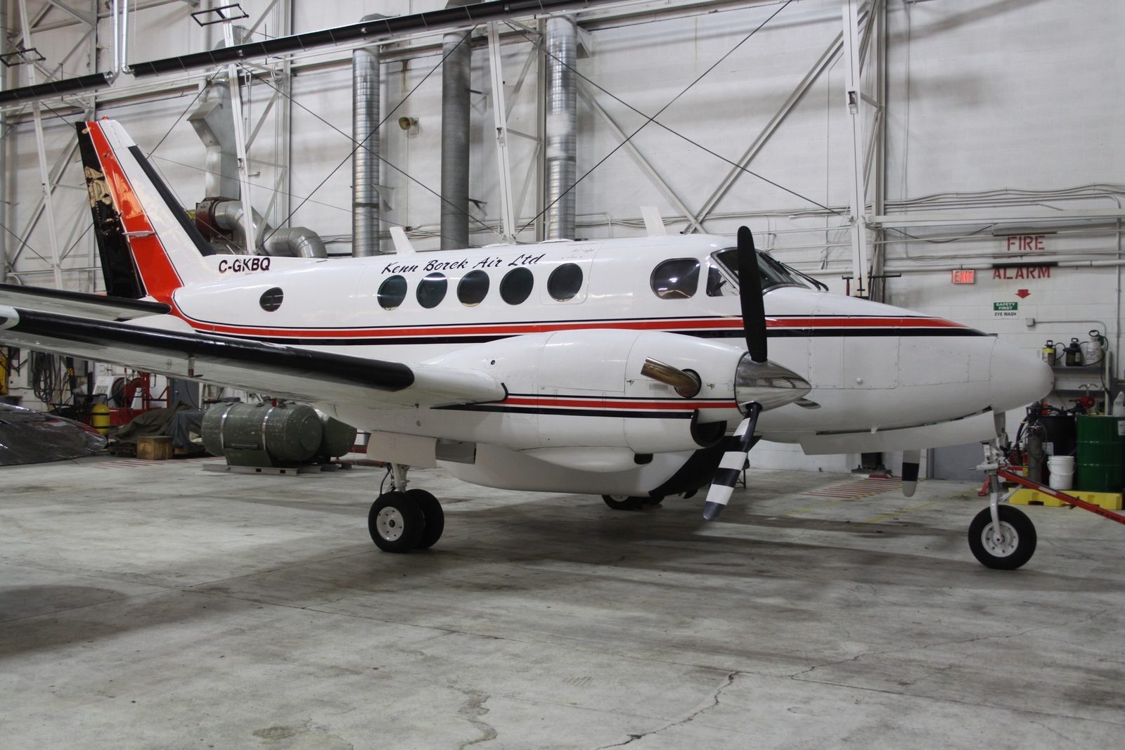 Beechcraft King Air 100 flown by Albatross Air