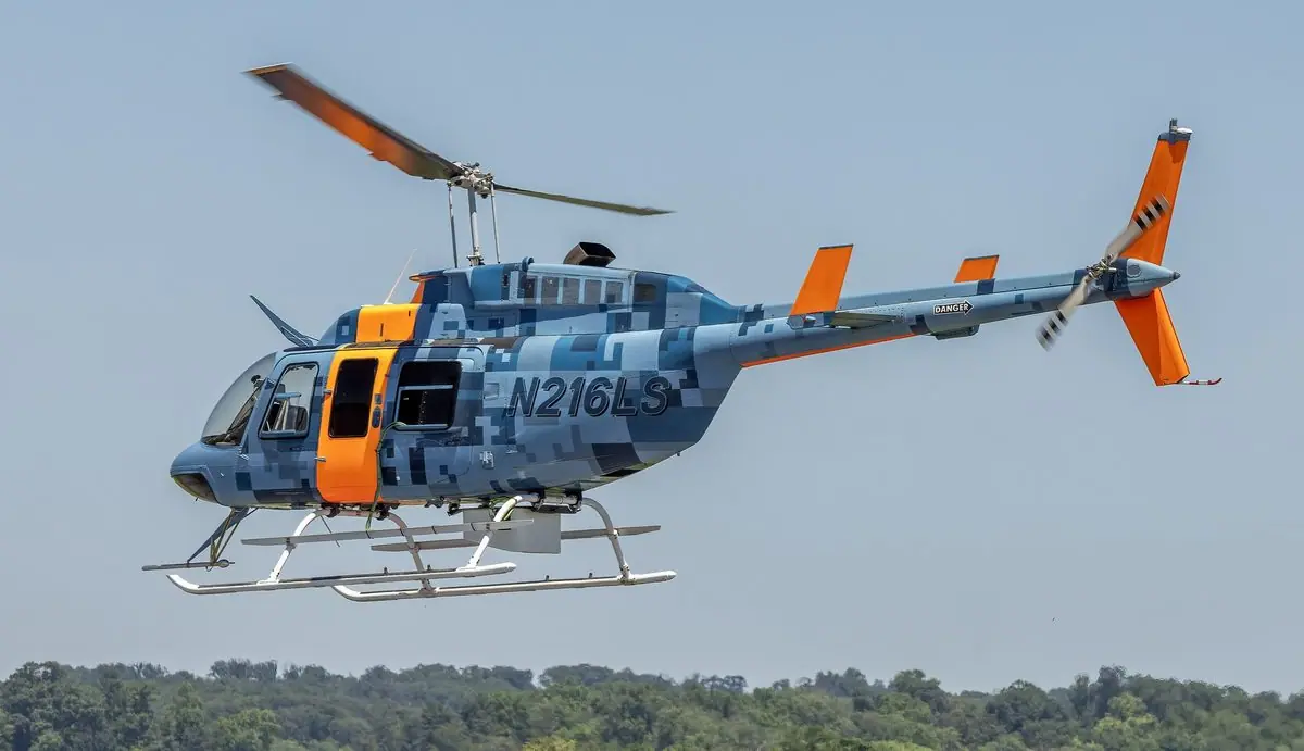 Bell 206L LongRanger photo 2