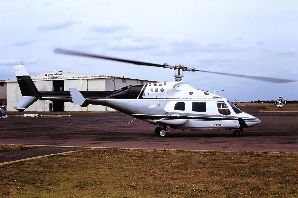 Bell 222 / 230 photo 3