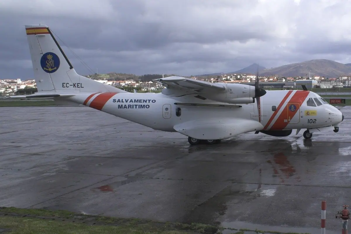 CASA CN-235 photo 3