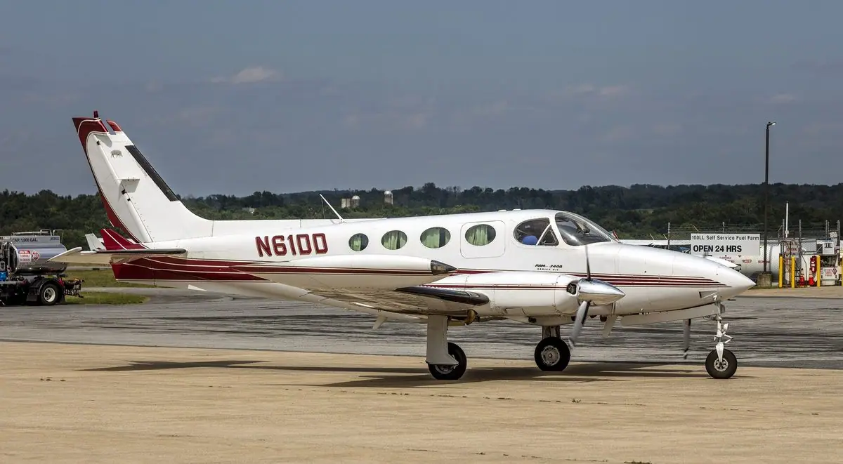 Cessna 335 / 340 photo 2