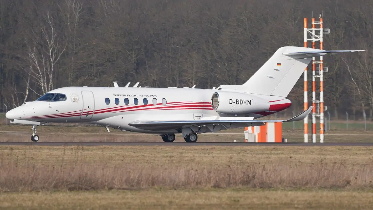 Cessna Citation Longitude photo 3