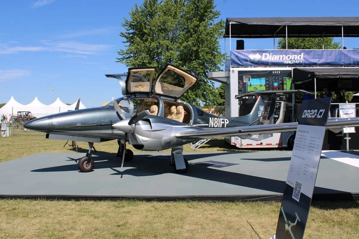 Diamond DA42 / DA62 photo 3