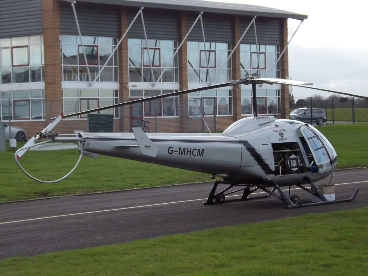 Enstrom 280FX photo 3