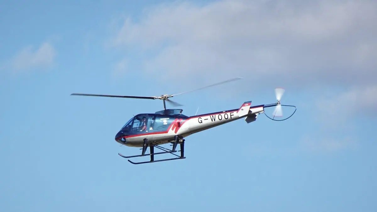 Enstrom 480 photo 2