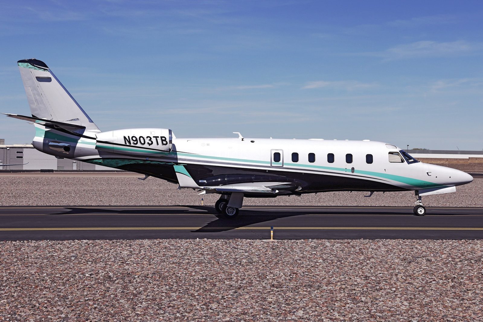 Gulfstream G100 flown by Abelha Táxi Aéreo e Manutenção