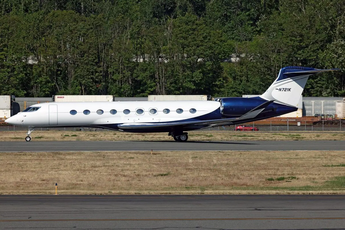 Gulfstream G700 photo 2
