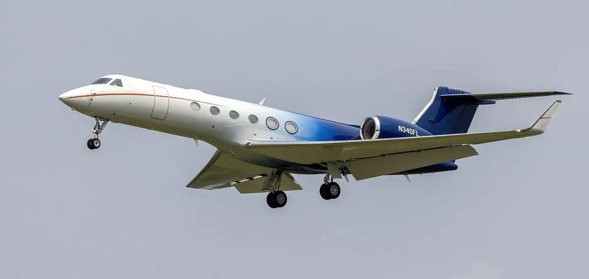 Gulfstream GV photo 3