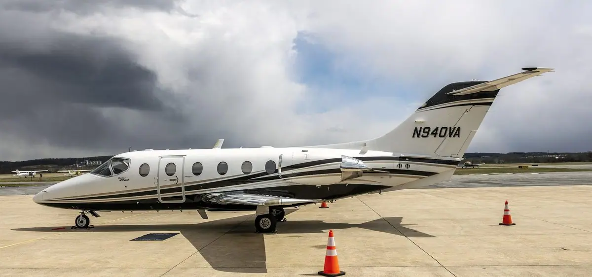 Beechjet 400A / Hawker 400XP photo 2