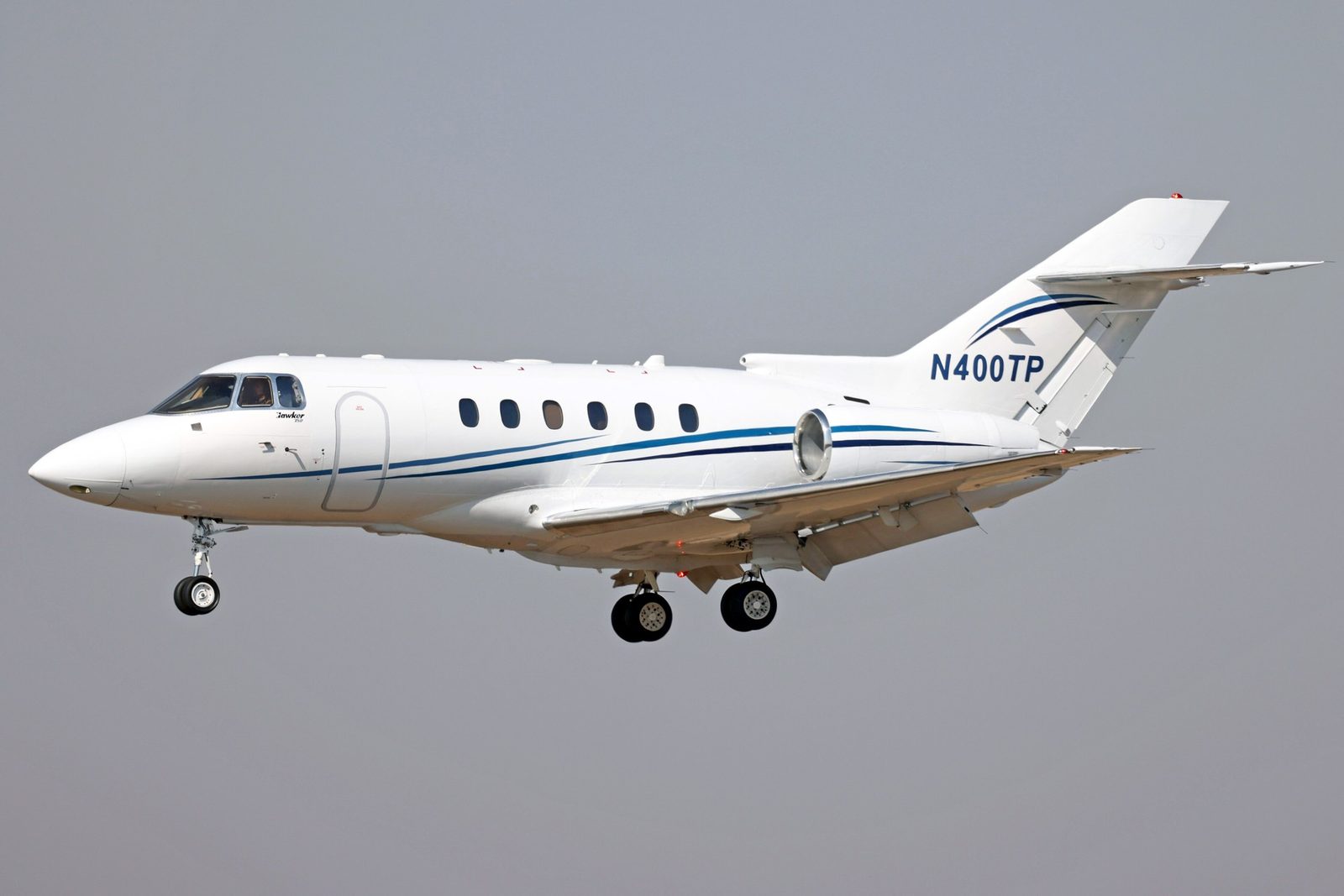 Hawker 750 flown by Exxaero