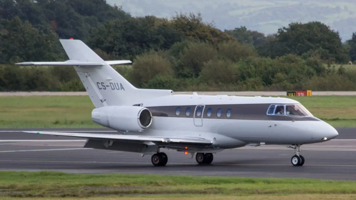 Hawker 750 photo 3