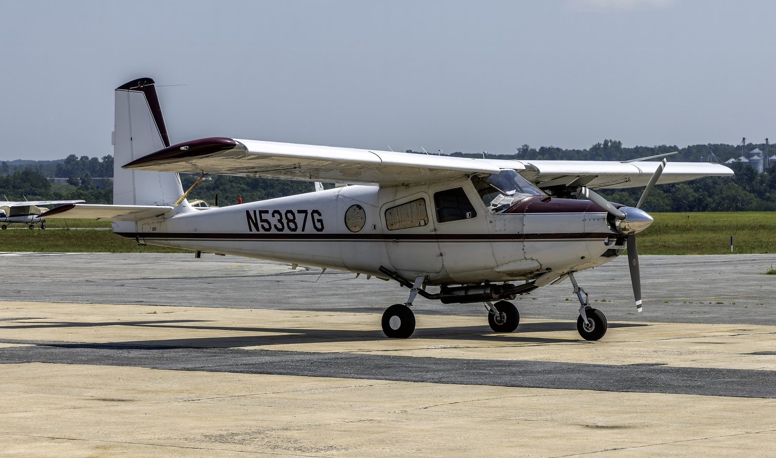 Helio Courier flown by Icefield Discovery Tours
