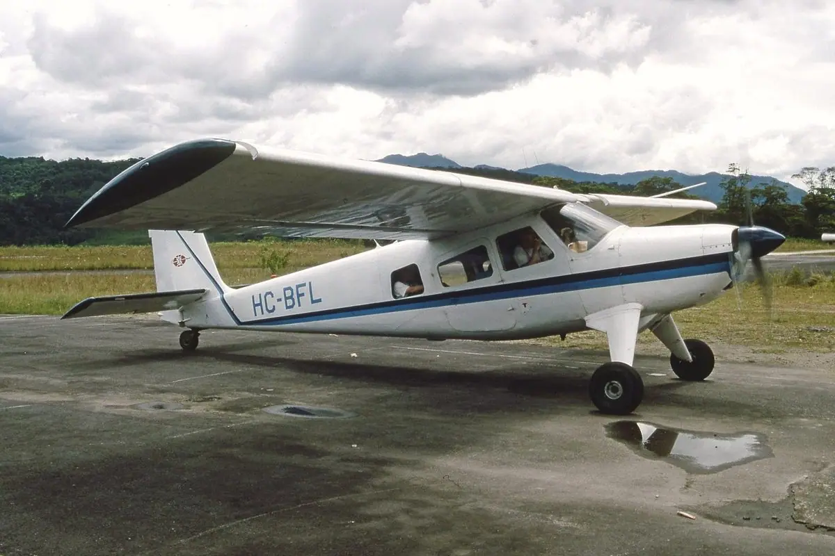 Helio Courier photo 3