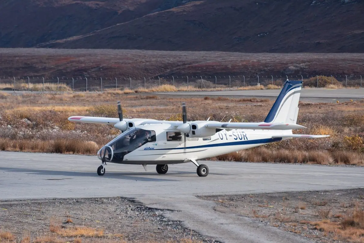 Partenavia / Vulcanair P68 photo 3