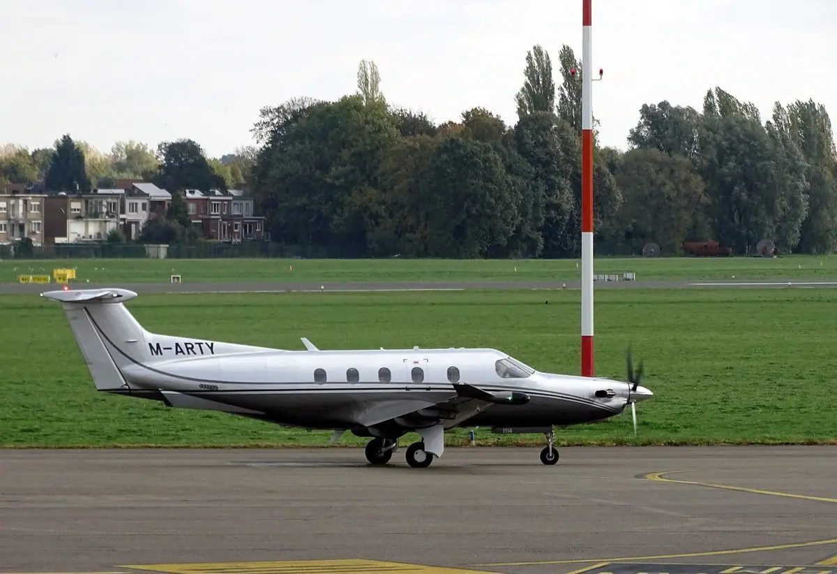 Pilatus PC-12 photo 3
