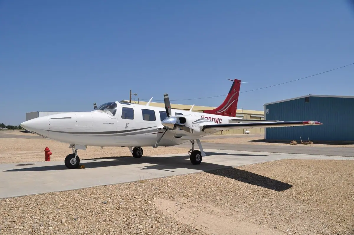 Piper Aerostar photo 2