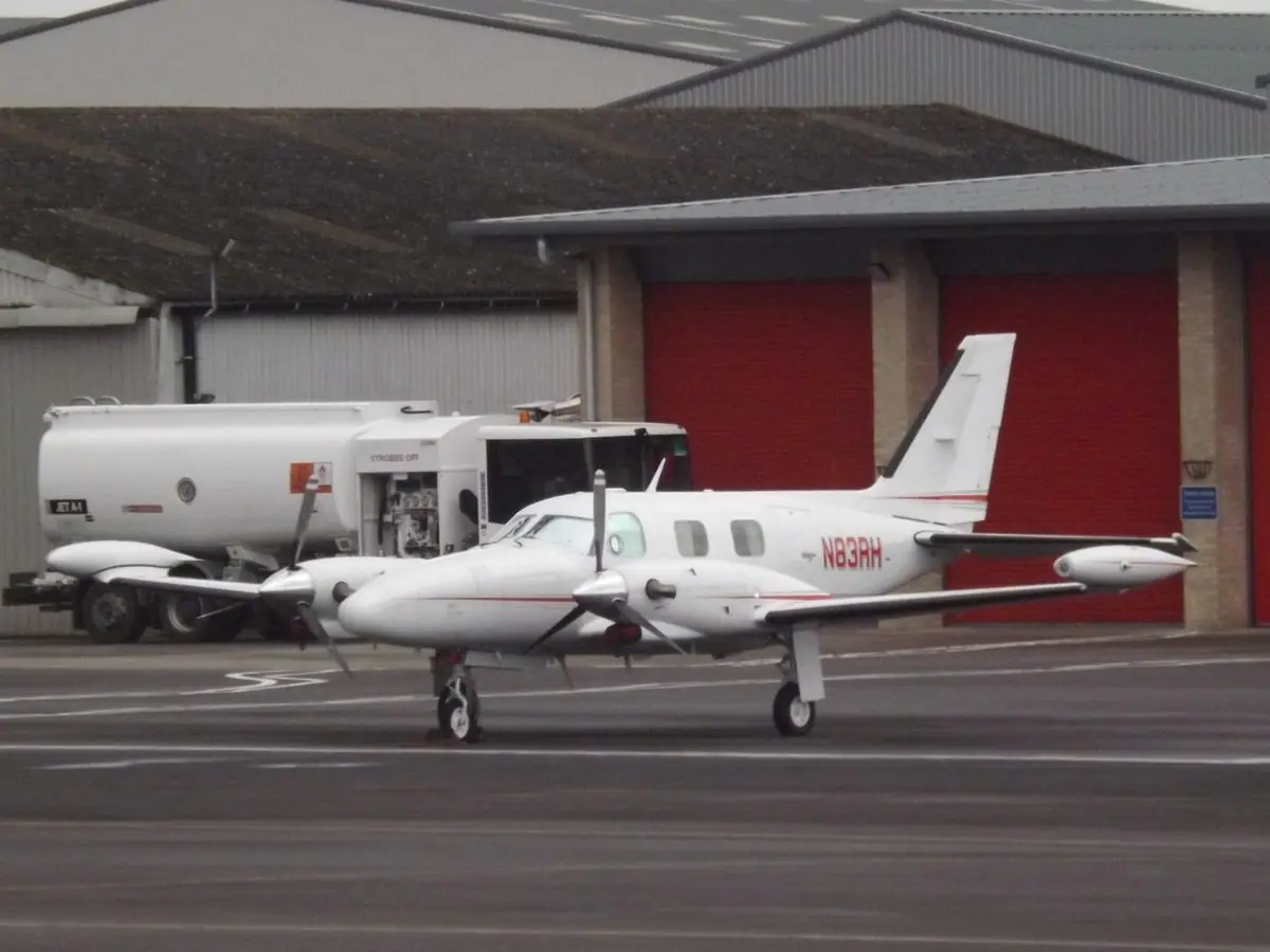 Piper Cheyenne photo 3