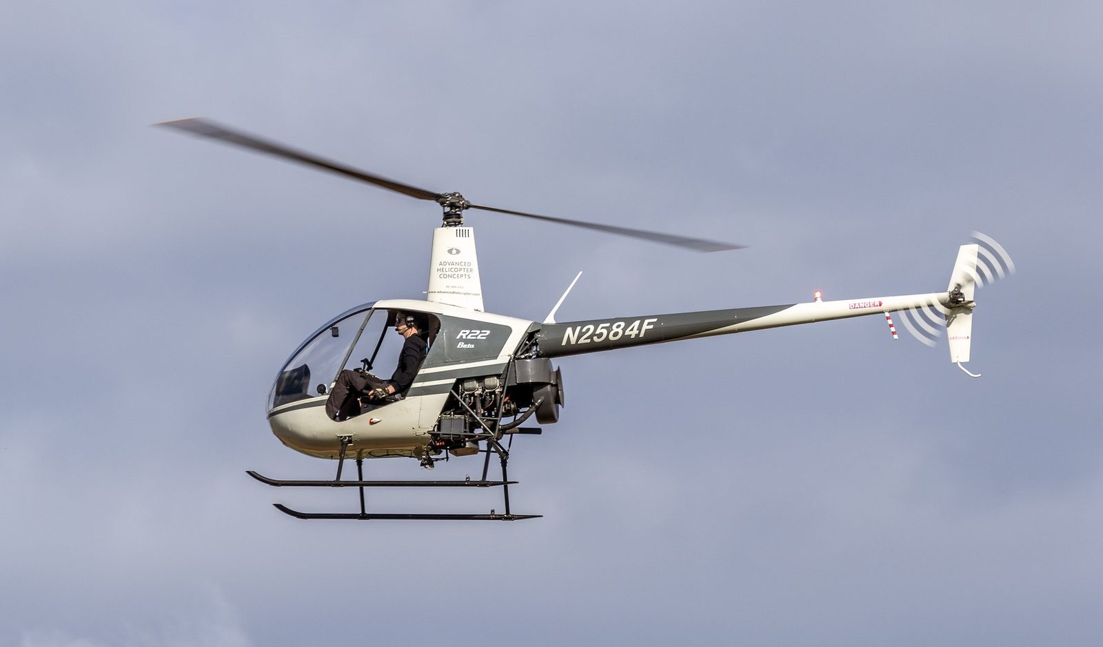 Robinson R22 flown by Jerry Trimble Helicopters