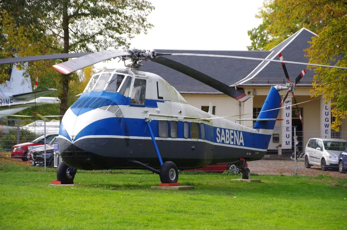 Sikorsky S-58T photo 3