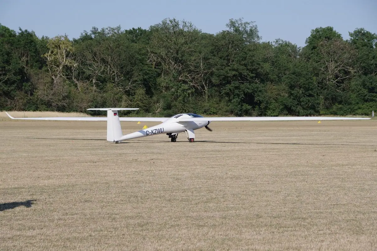 Stemme S6 motor glider photo 3