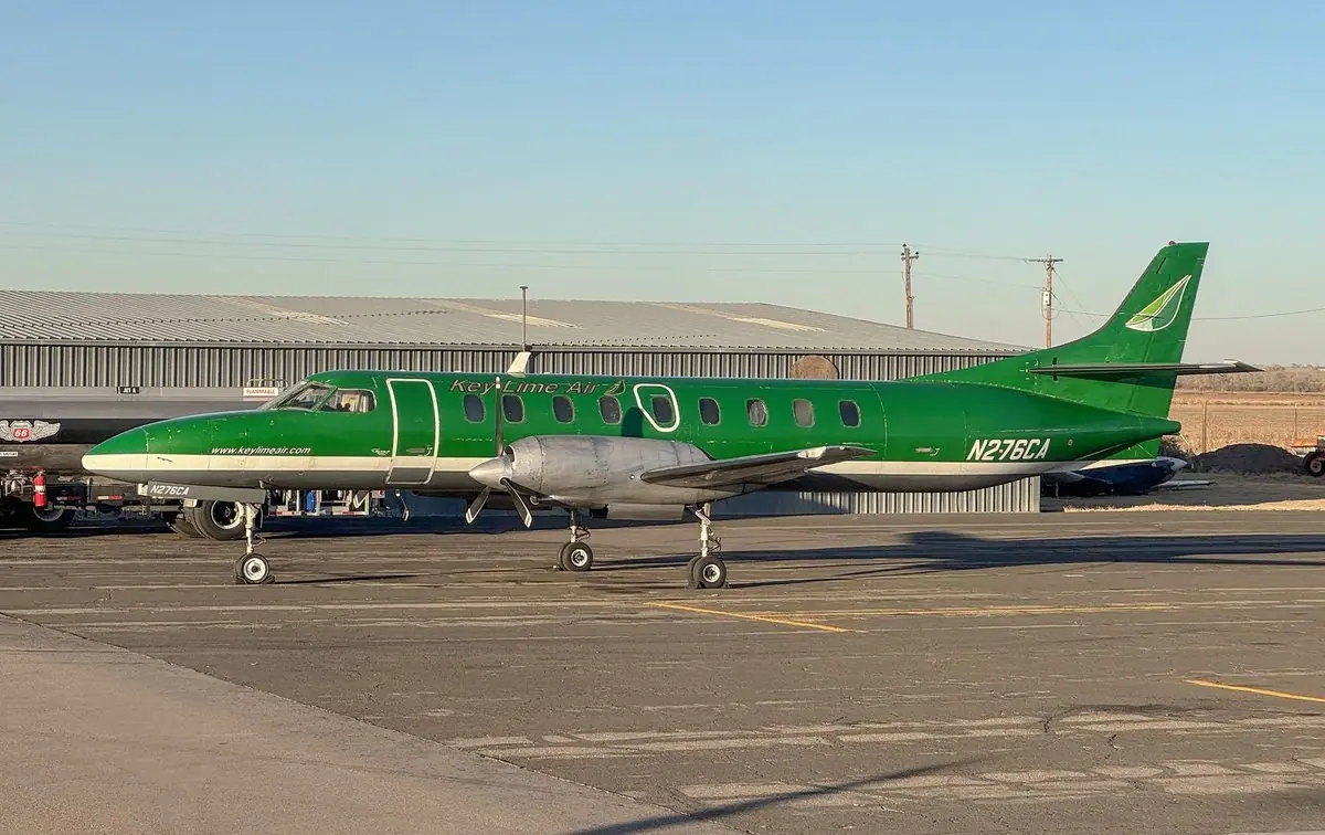 Swearingen Merlin photo 3