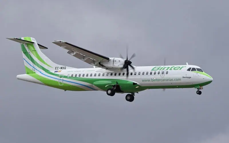 ATR 72 flown by Summit Helicopters