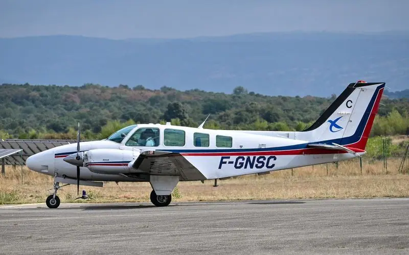 Beechcraft Baron private jet