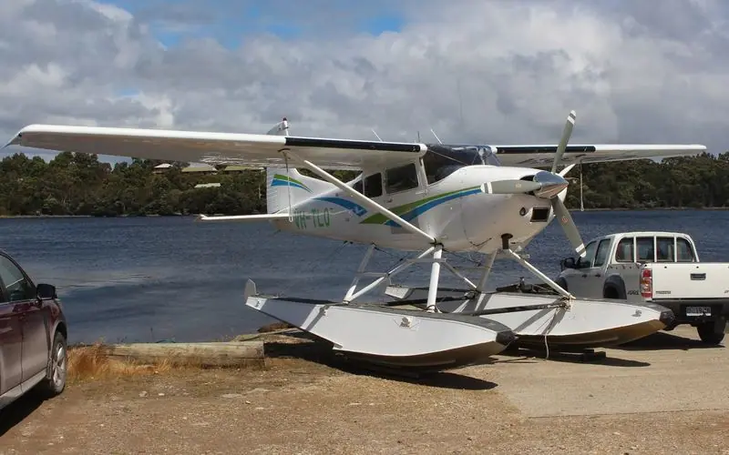Cessna 185 Skywagon private jet