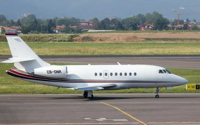 Dassault Falcon 2000 private jet