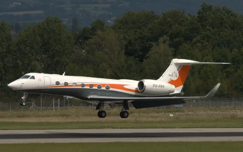 Gulfstream G550 private jet