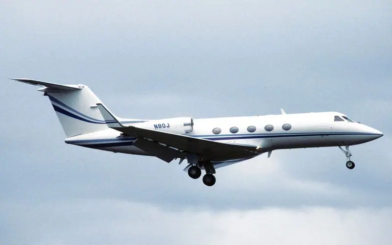 Gulfstream GIII private jet