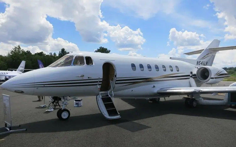 Hawker 1000 private jet