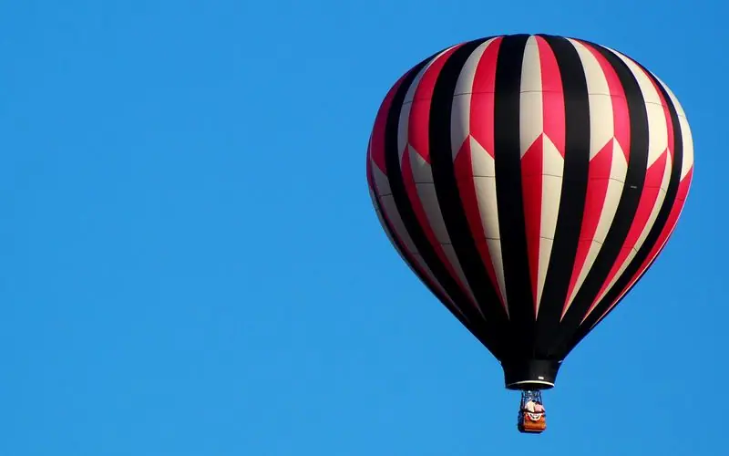 Hot air balloon private jet