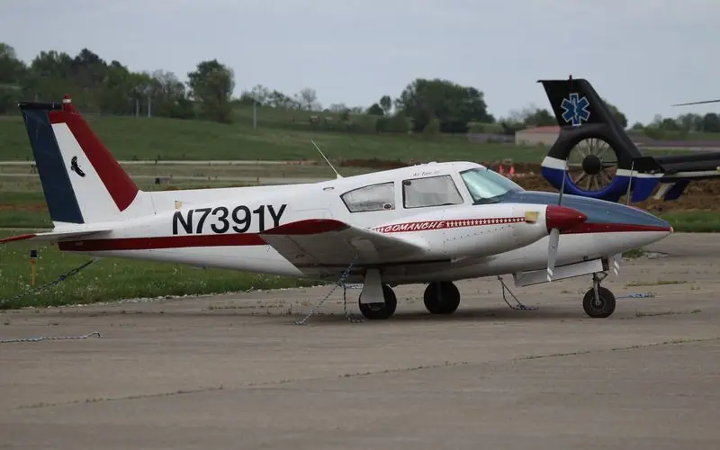 Piper Twin Comanche private jet